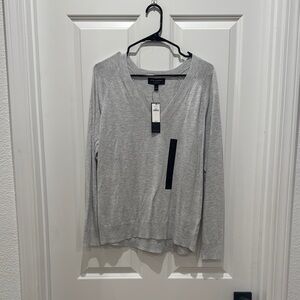 Banana Republic Gray V-Neck Sweater